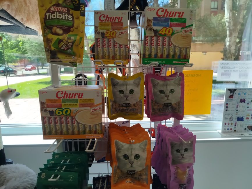 Tienda de alimentación para perros y gatos en Aranda de Duero